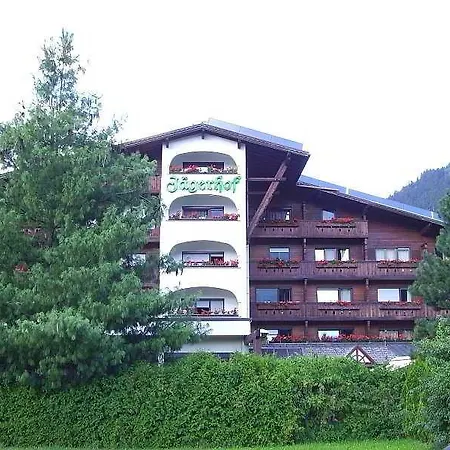 Jaegerhof Hotel 4*