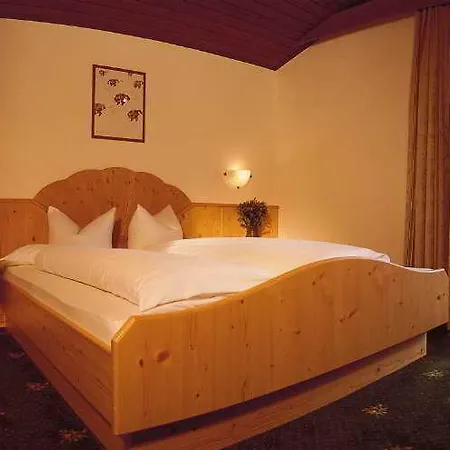 Jägerhof 4*