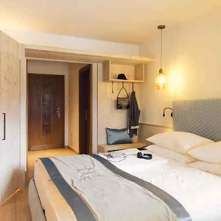 Hotel Jaegerhof Zams